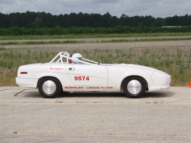 TR7 Racer @ Maxton NC • © 2024 Flashback Racing