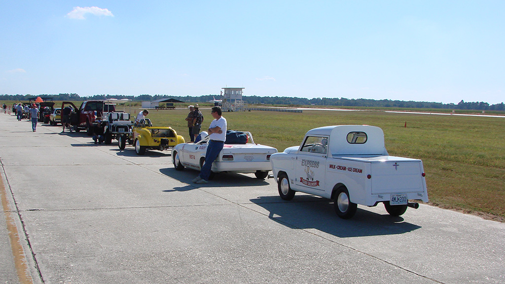 Crosley & TR7 at Maxton NC • © 2024 Flashback Racing