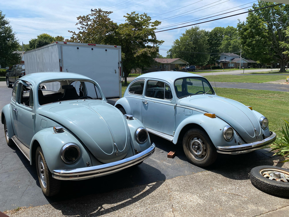 1970 VW Standard Beetle project (left) and donor (right) cars from right front.